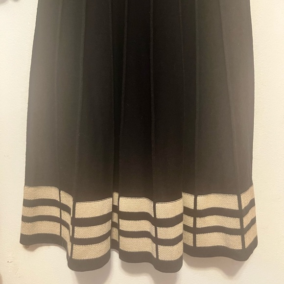 Jessica Howard Black Tan Geometric Ribbed Knit 3/4 Sleeve Sweater Dress Large 🤩 - Picture 3 of 5